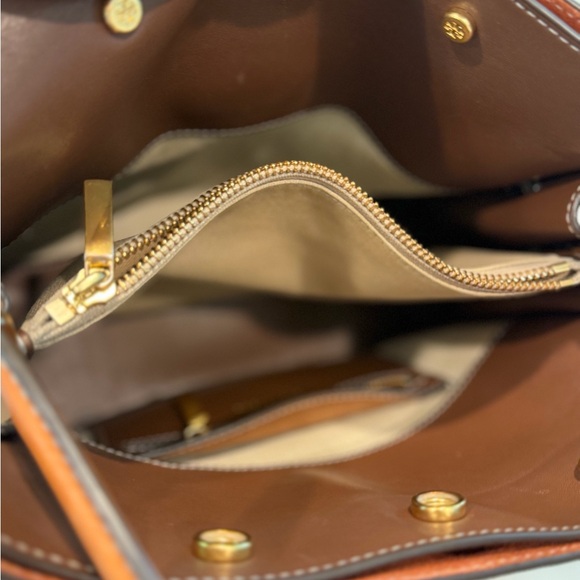 Tory Burch Rudizwill Black and Brown Shoulder Bag - Picture 6 of 16